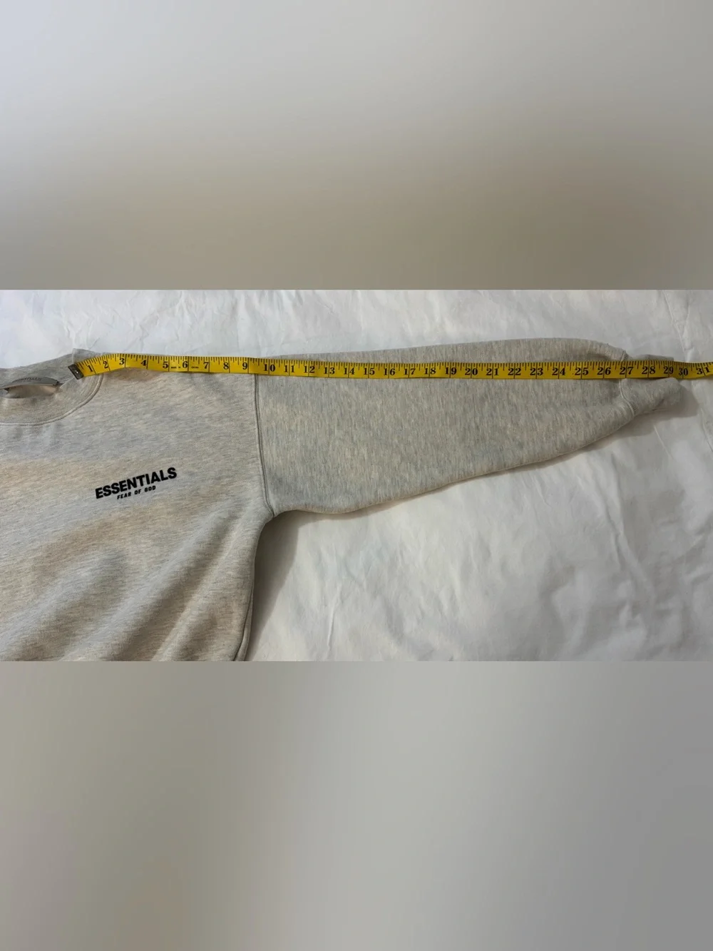 Essentials Sweatshirt Oatmeal / Cream Cotton Pullover Fleece Size 10